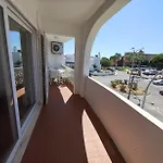 شقة Dos Aveiros, T1 Renovado A 5 Minutos Da -