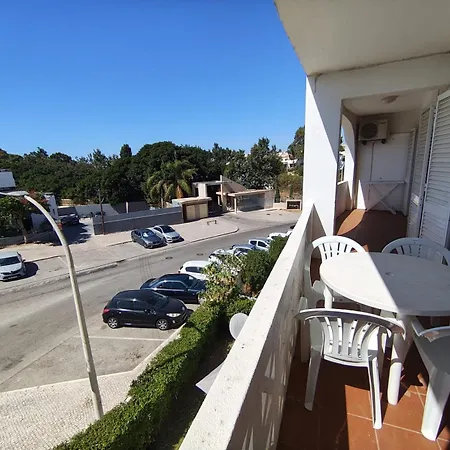 Apartamento Dos Aveiros, T1 Renovado A 5 Minutos Da - *