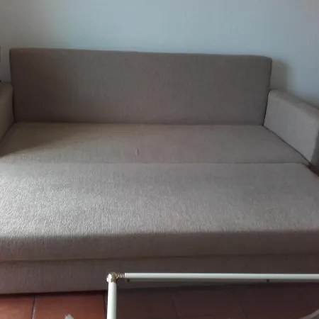- Dolamar T1 Apartamento