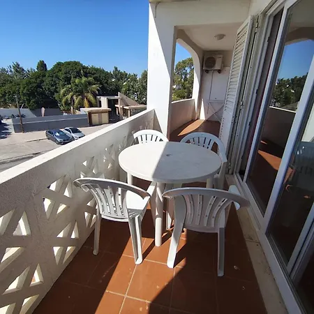 Praia Dos Aveiros, A 5 Minutos Da Praia - Albufeira Inn