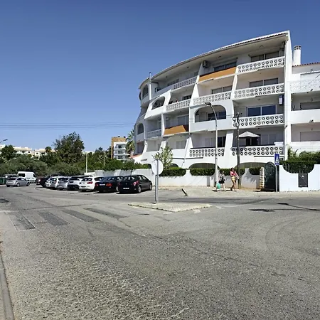 Praia Dos Aveiros, A 5 Minutos Da Praia - Albufeira Inn